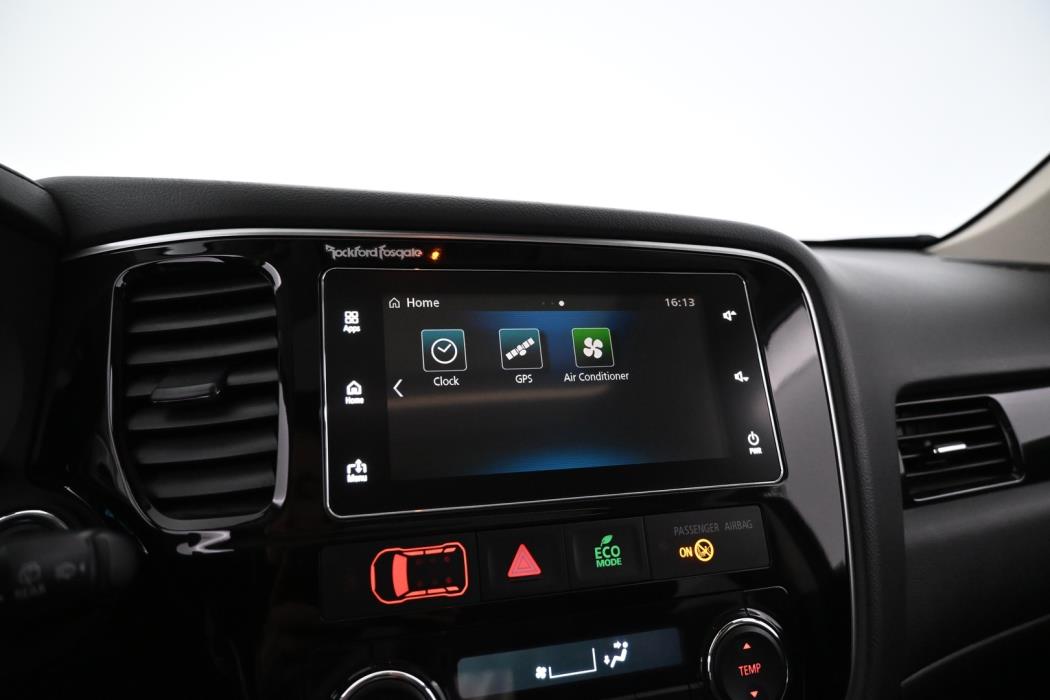 MITSUBISHI Outlander 2017