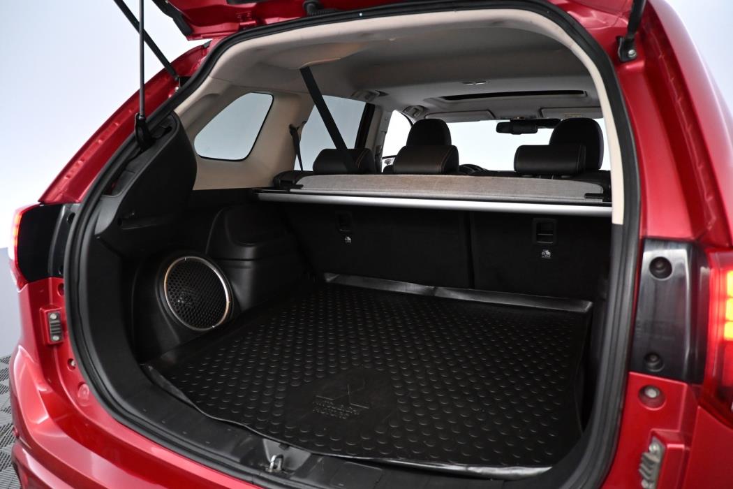 MITSUBISHI Outlander 2017