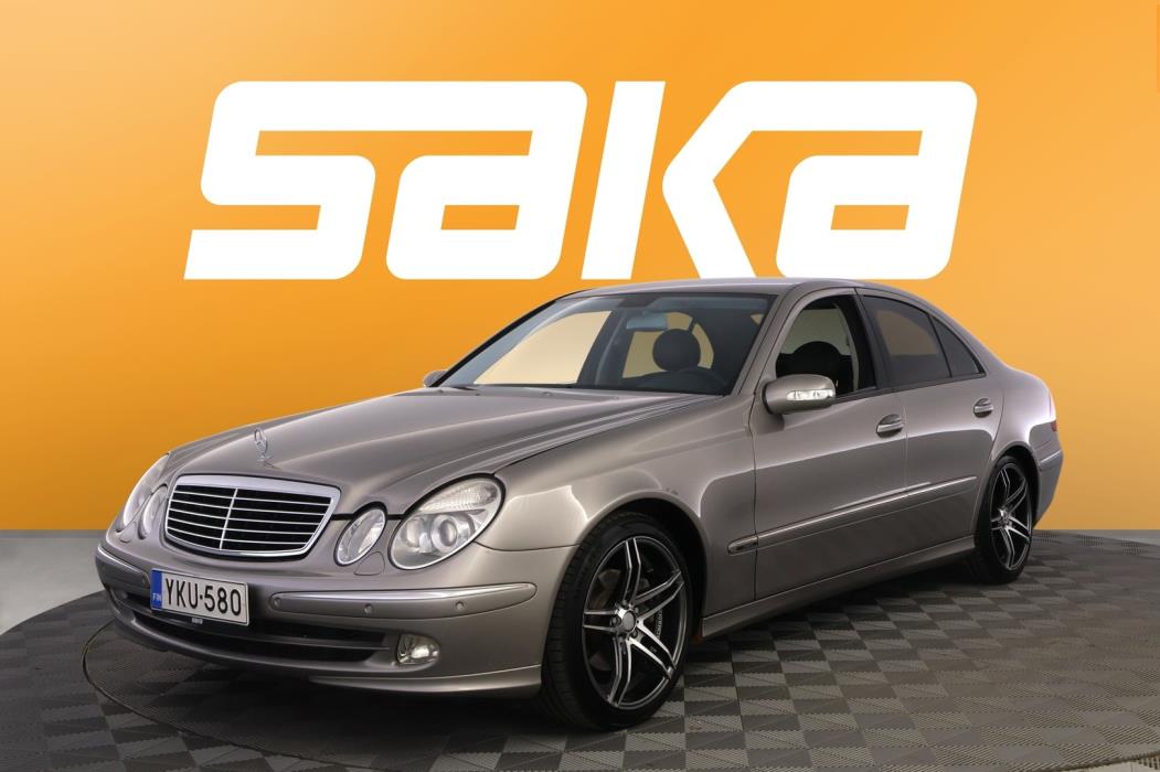MERCEDES-BENZ E 2006