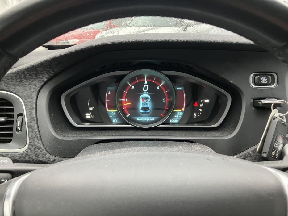 VOLVO V40 Cross Country 2014