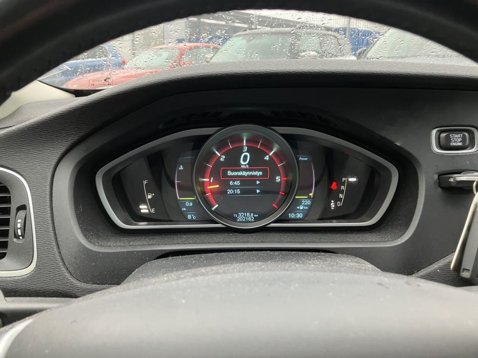 VOLVO V40 Cross Country 2014