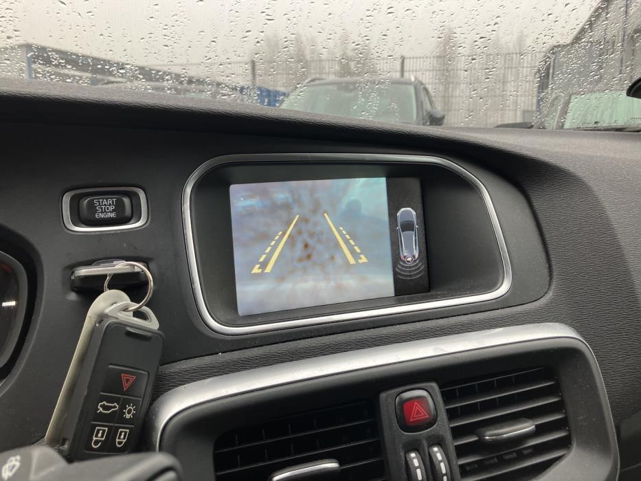 VOLVO V40 Cross Country 2014