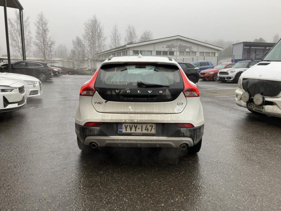 VOLVO V40 Cross Country 2014