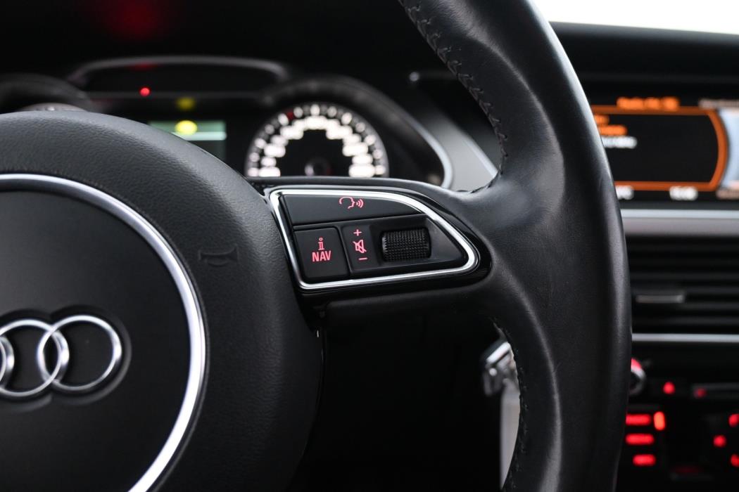 AUDI A4 2013