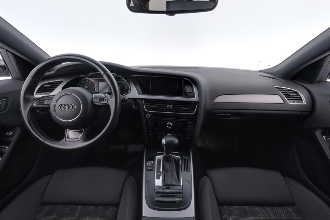 AUDI A4 2013
