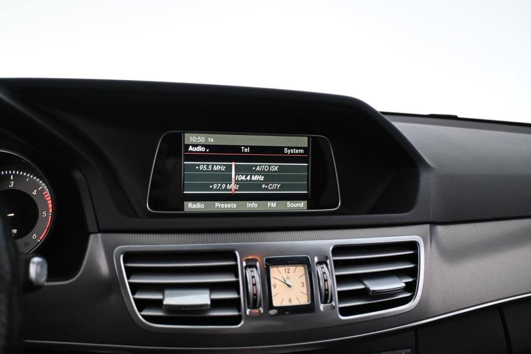 MERCEDES-BENZ E 2015