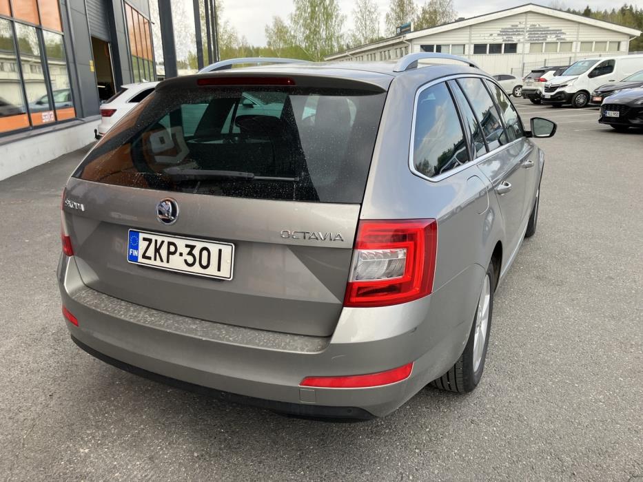 SKODA Octavia 2016
