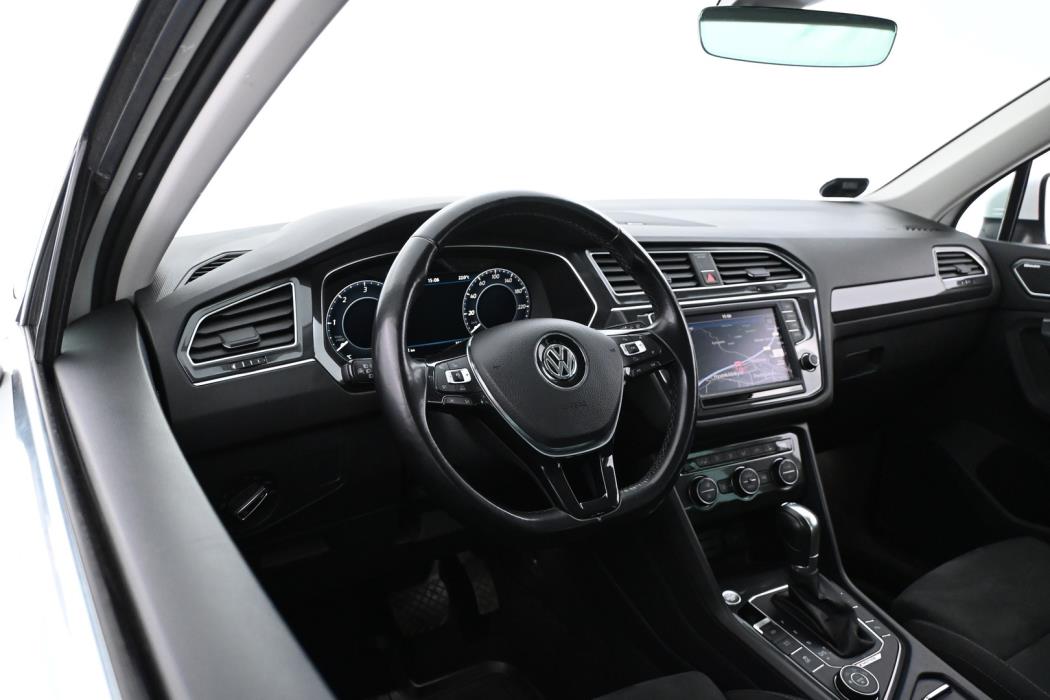 VOLKSWAGEN Tiguan 2017