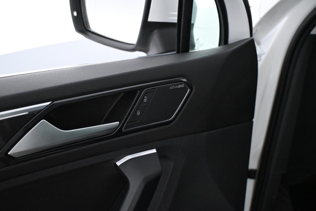 VOLKSWAGEN Tiguan 2017