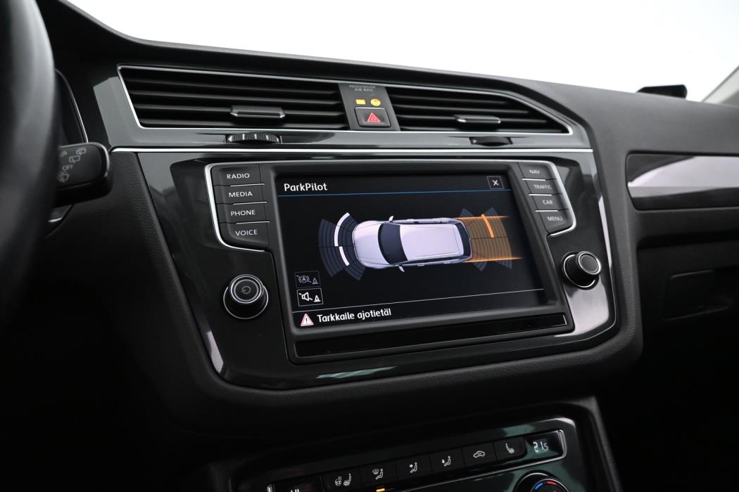 VOLKSWAGEN Tiguan 2017