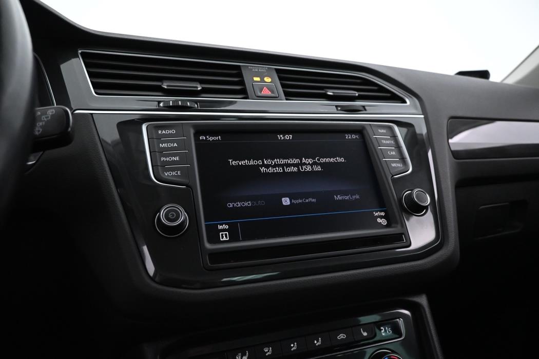 VOLKSWAGEN Tiguan 2017