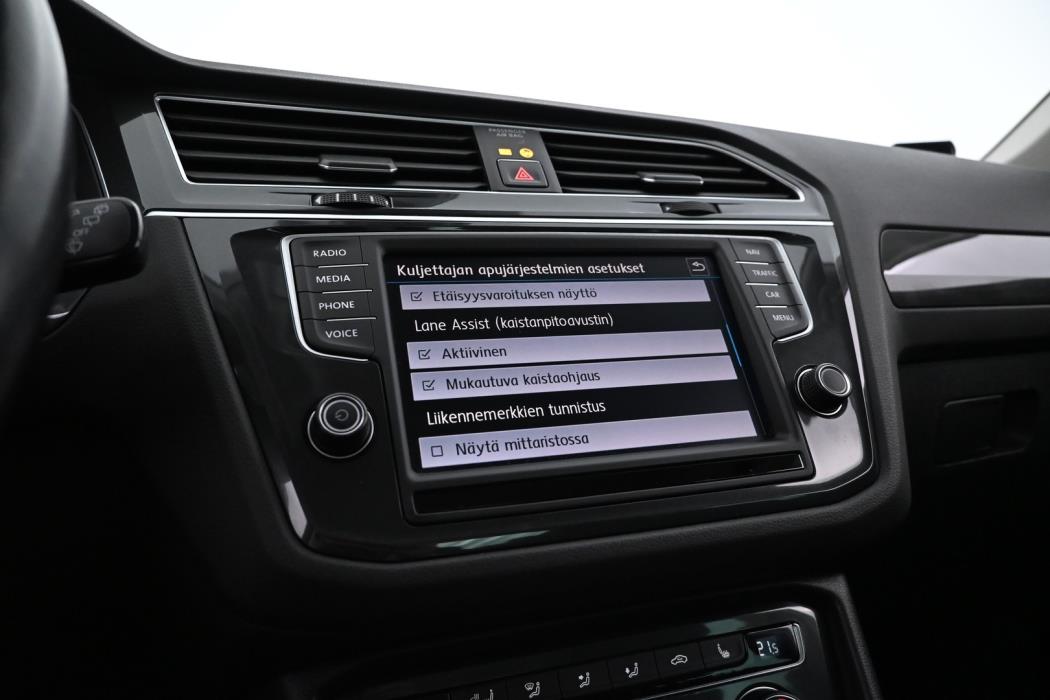 VOLKSWAGEN Tiguan 2017