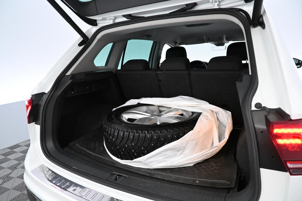 VOLKSWAGEN Tiguan 2017