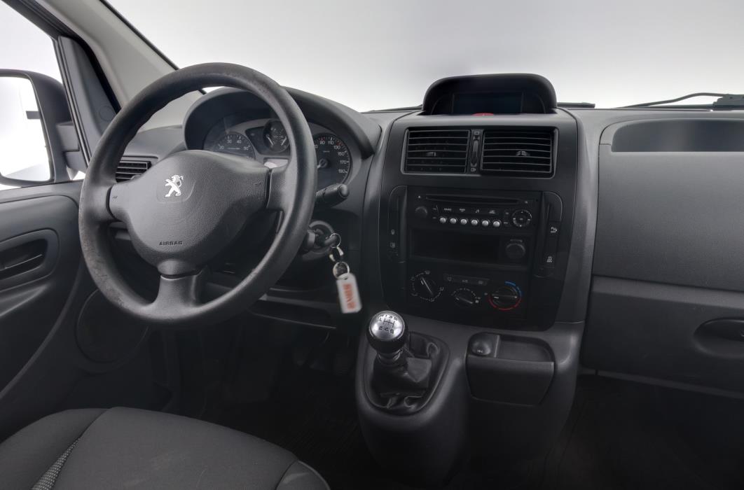 PEUGEOT Expert 2015