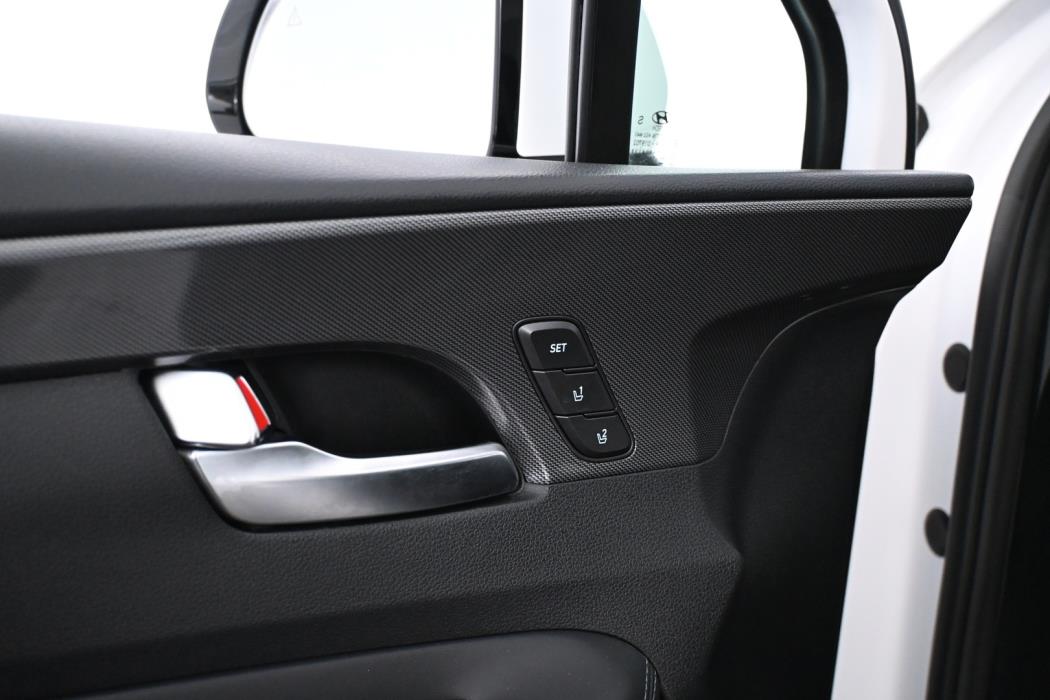 HYUNDAI Santa Fe 2023