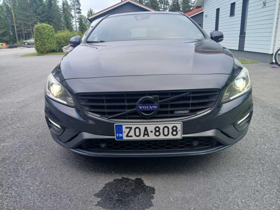VOLVO V60 2014