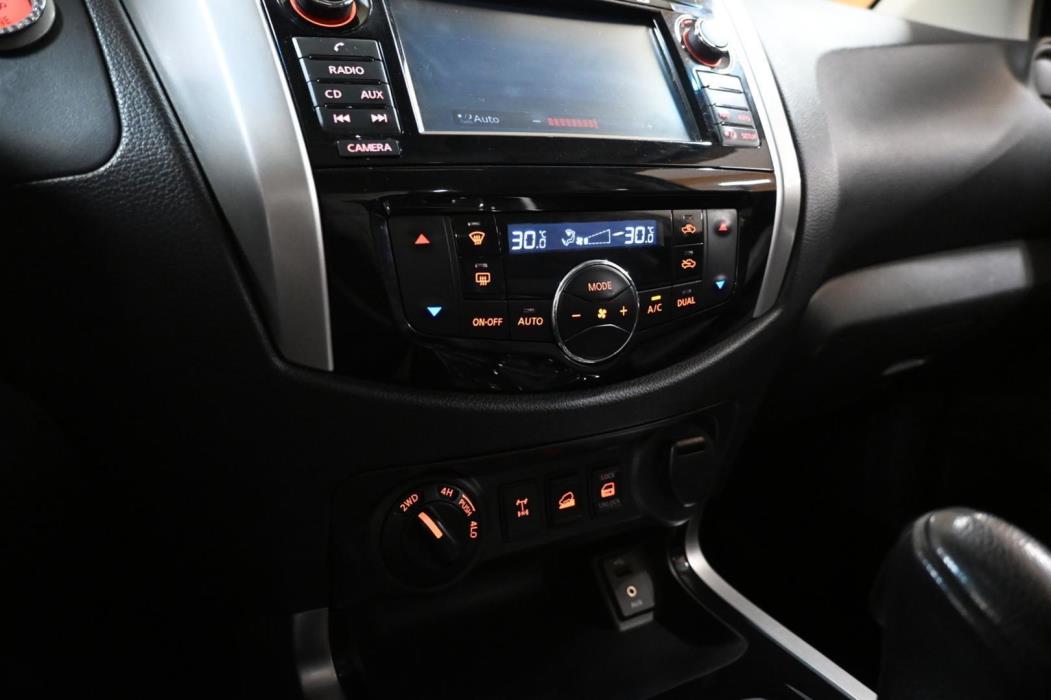 NISSAN NAVARA 2018
