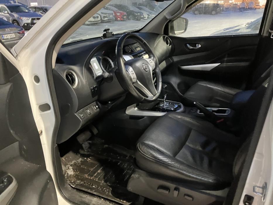 NISSAN Navara 2018