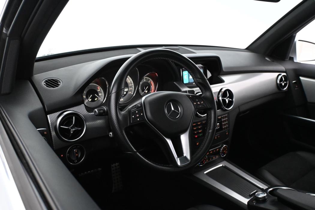 MERCEDES-BENZ GLK 2013