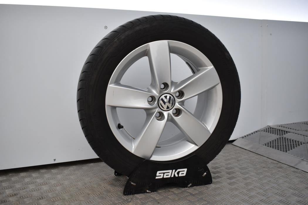 VOLKSWAGEN Jetta 2018