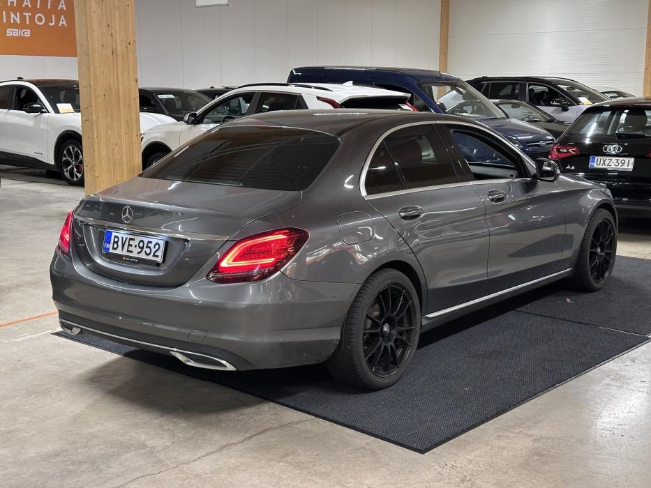MERCEDES-BENZ C 2019