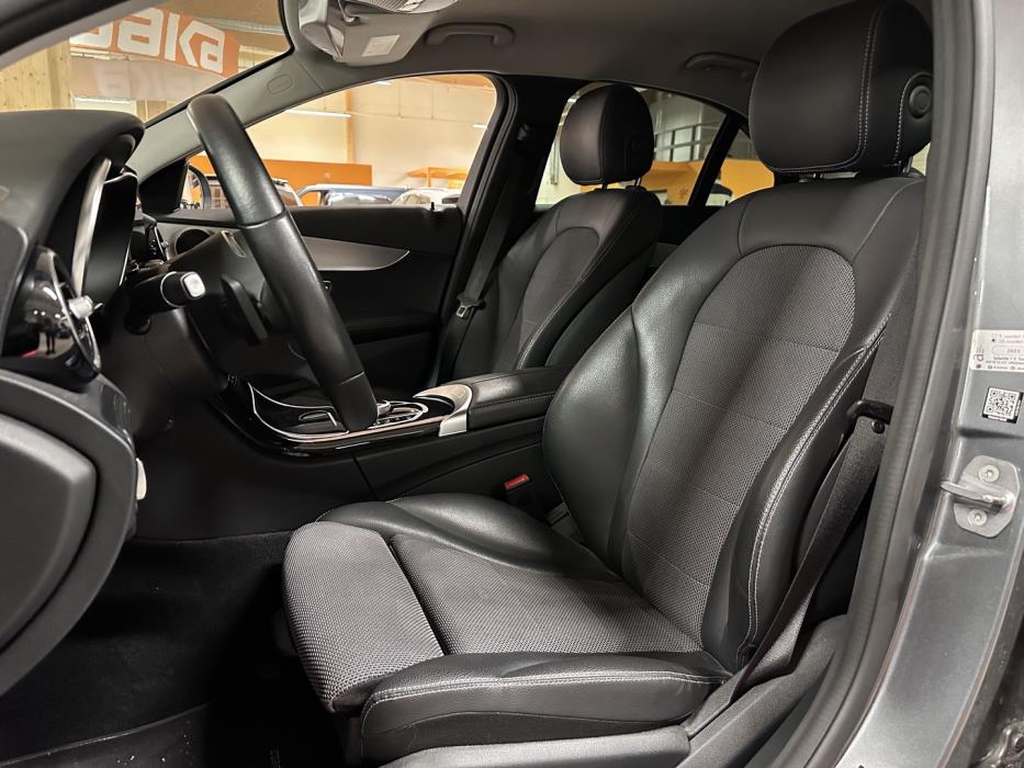 MERCEDES-BENZ C 2019