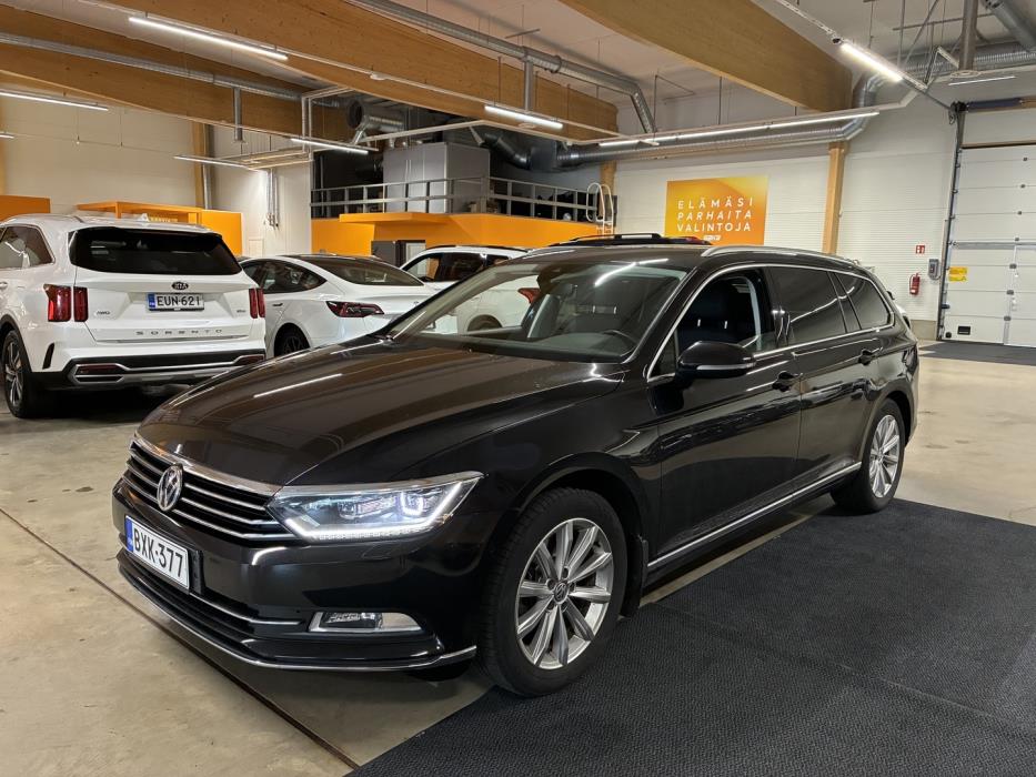 VOLKSWAGEN Passat 2019