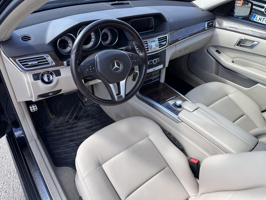 MERCEDES-BENZ E 2013