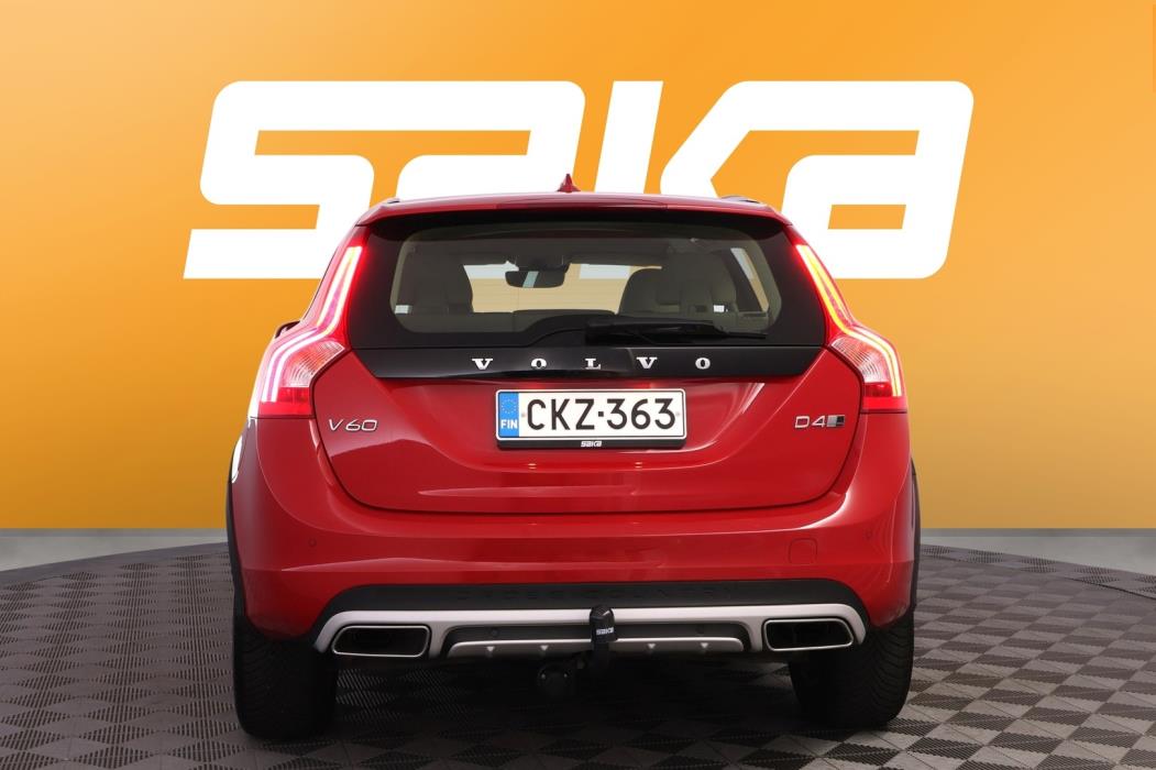 VOLVO V60 Cross Country 2018