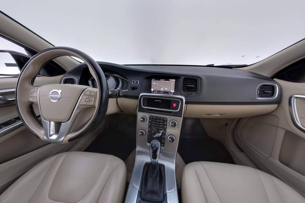 VOLVO V60 Cross Country 2018