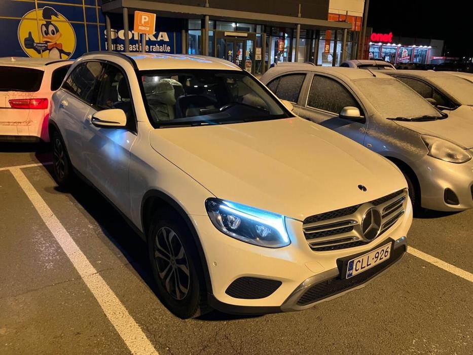 MERCEDES-BENZ GLC 2018