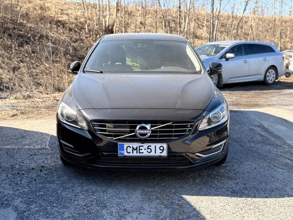 VOLVO V60 2014