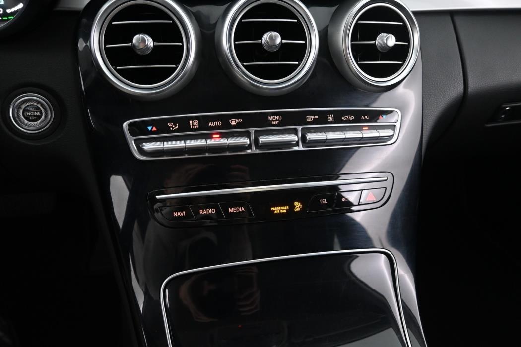 MERCEDES-BENZ C 2019