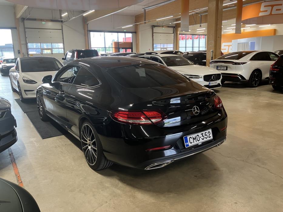 MERCEDES-BENZ C 2019