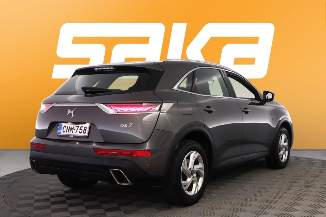 DS 7 2019