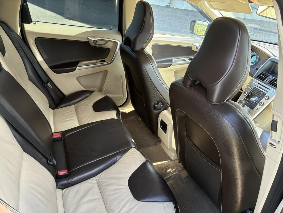 VOLVO XC60 2009