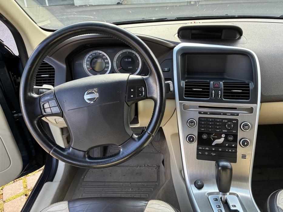 VOLVO XC60 2009