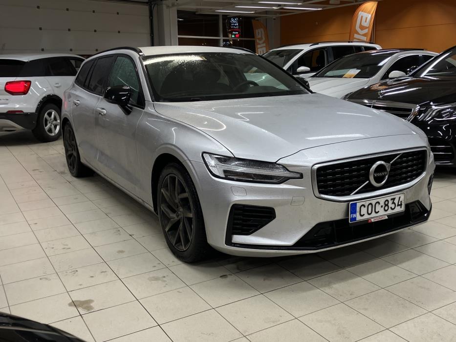 VOLVO V60 2019