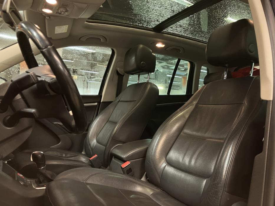 VOLKSWAGEN Tiguan 2015