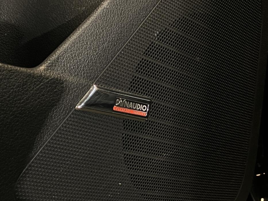 VOLKSWAGEN Tiguan 2015