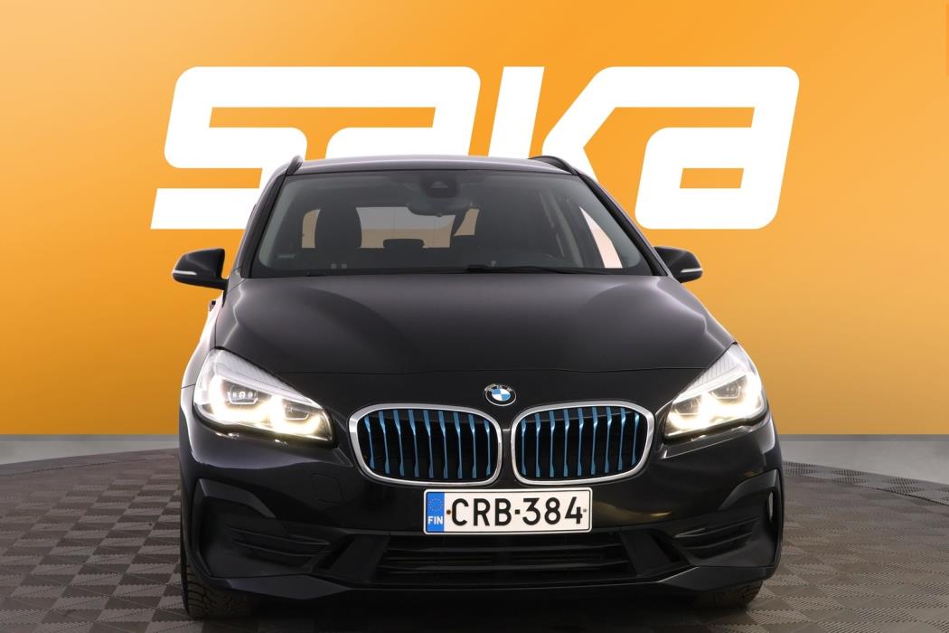 BMW 225 2018
