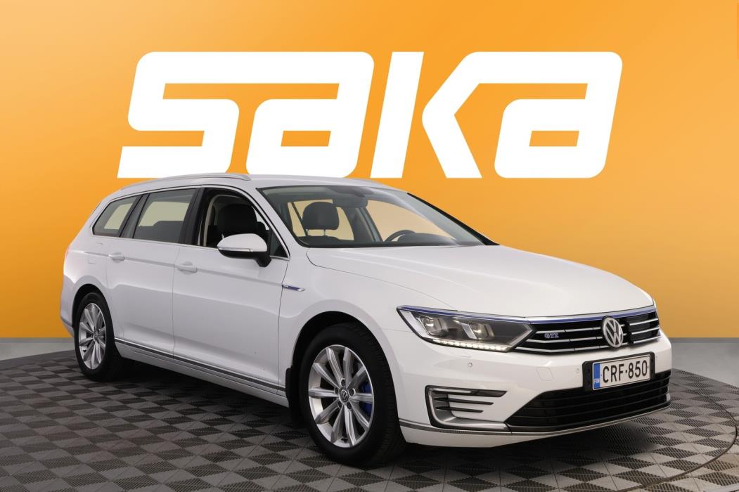 VOLKSWAGEN Passat 2017