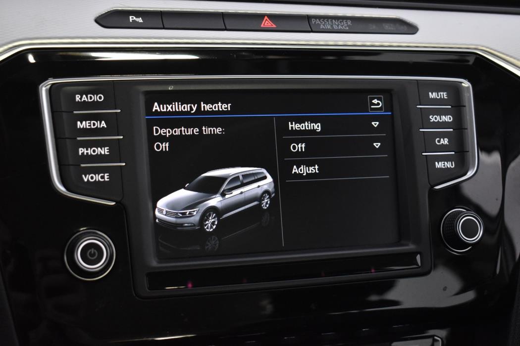 VOLKSWAGEN Passat 2017