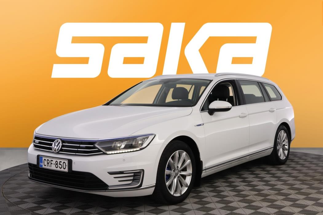VOLKSWAGEN Passat 2017