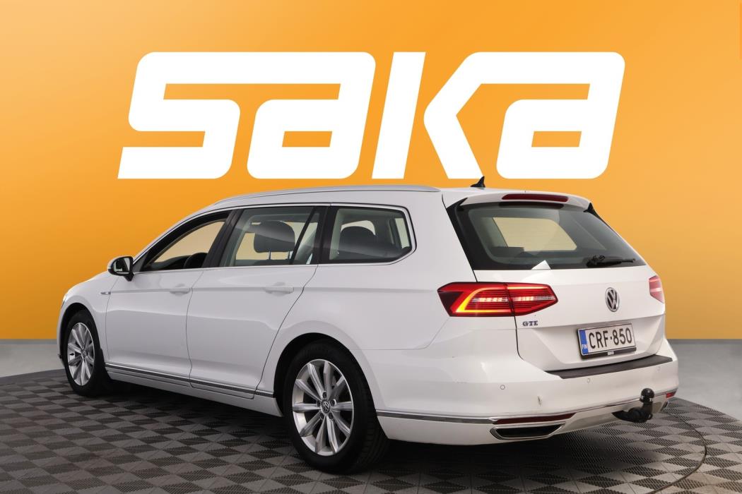 VOLKSWAGEN Passat 2017