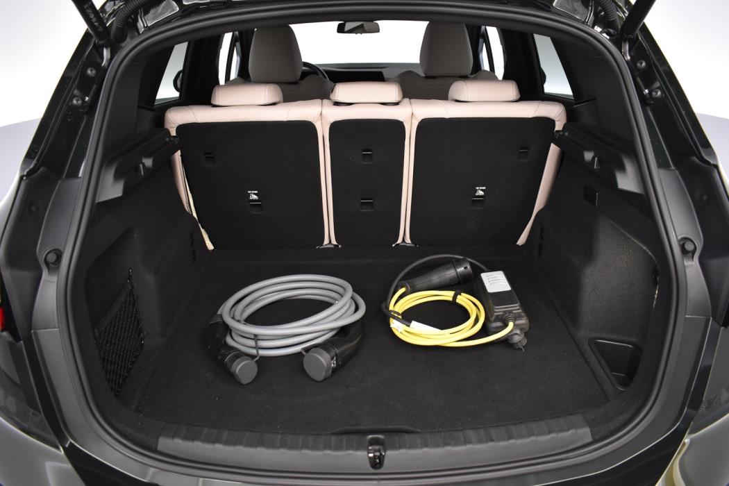 BMW 225 2023