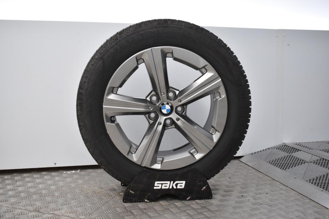 BMW 225 2023