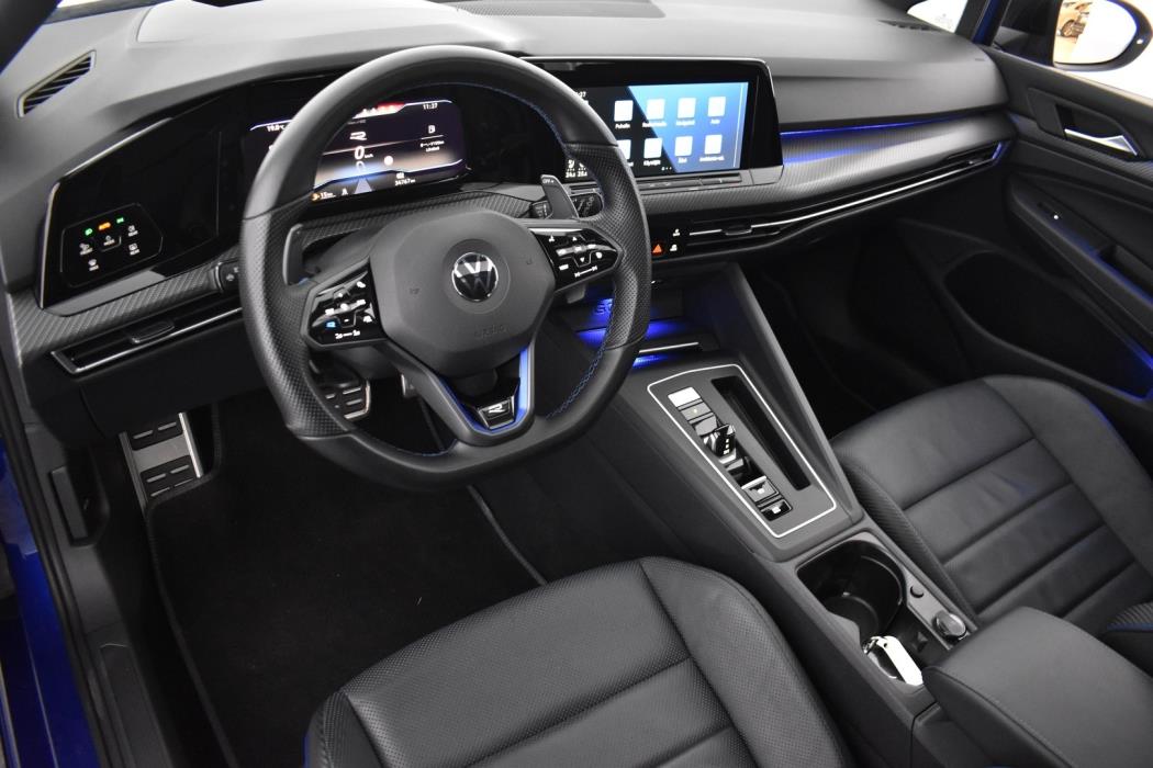 VOLKSWAGEN Golf 2022