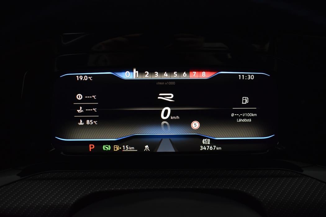 VOLKSWAGEN Golf 2022