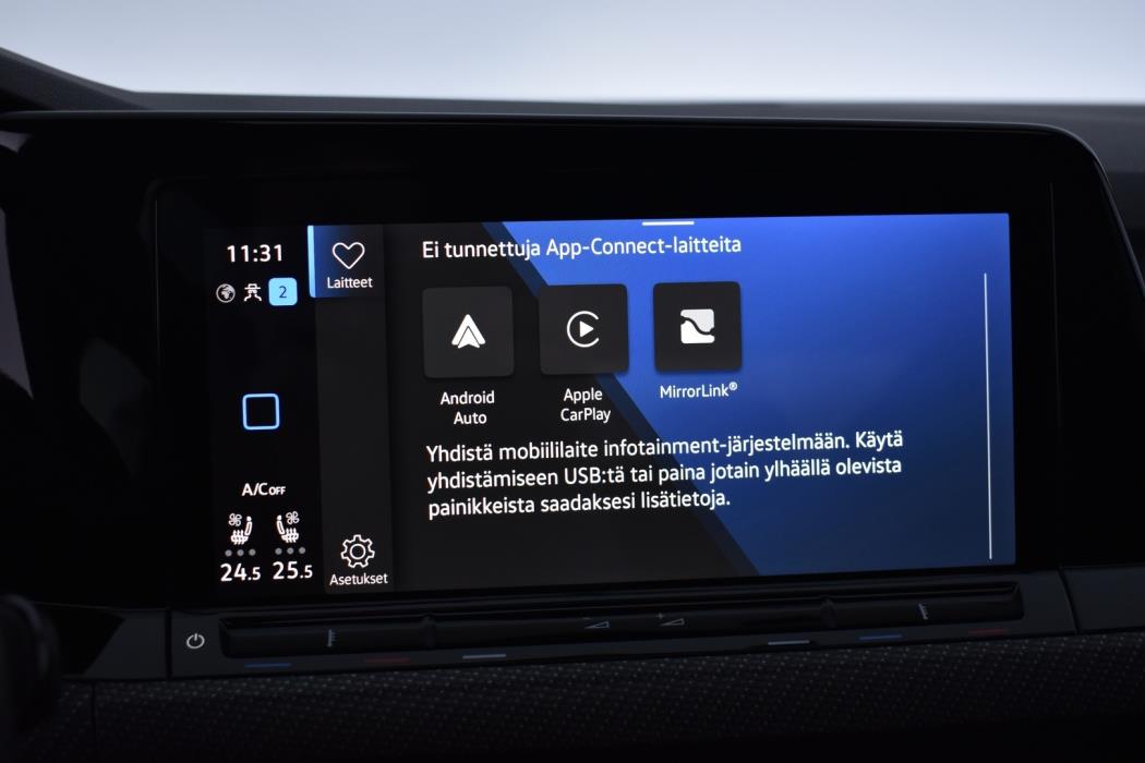 VOLKSWAGEN Golf 2022